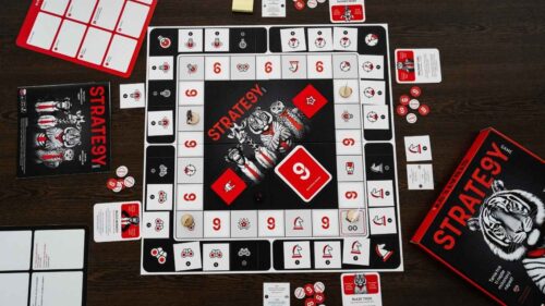 Desková simulace STRATE9Ygame